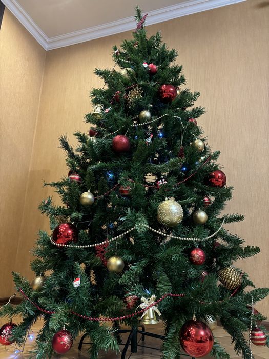Елка 1.8м с игрушками