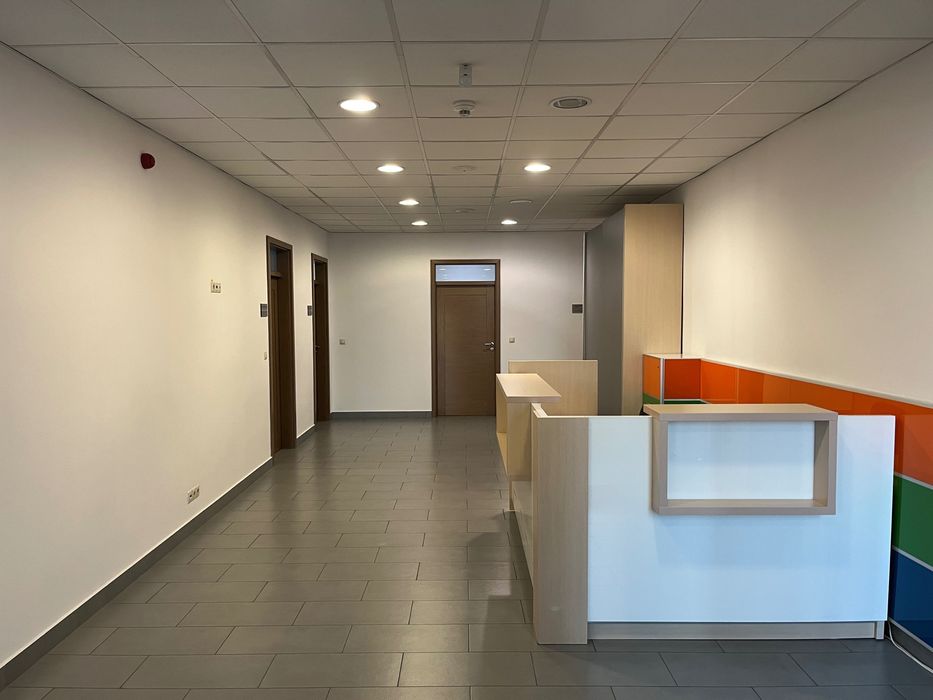 Birou cu 2 camere 50 mp Romcom Business Center Oradea Doja 49A