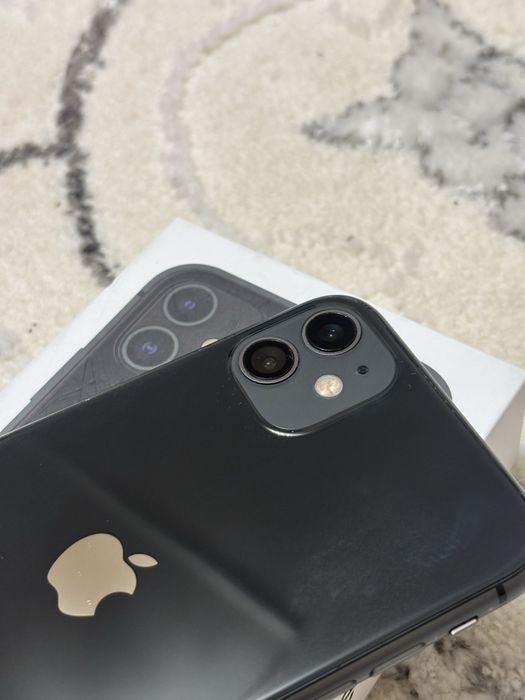 Айфон 11 128гб срочно