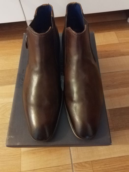 Ghete Bugatti elegante