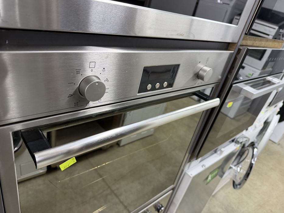 Фурна за вграждане 70 литра Ariston GERMANY ГАРАНЦИЯ