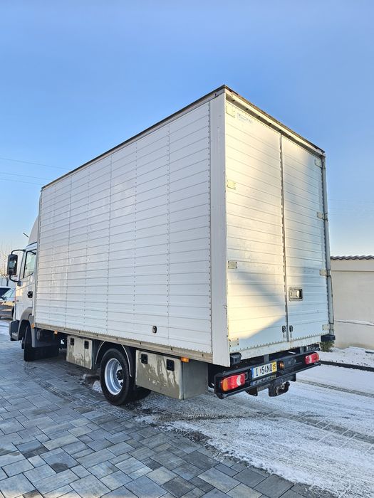 Nissan Atleon 35.13,an 2005!