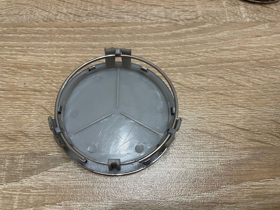 Капачки за джанти Mercedes 75mm Капачки за джанти Мерцедес 75мм