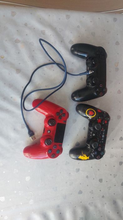 Продам или обменяю приставку пс4