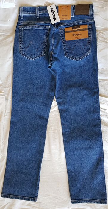 Джинсы Wrangler W32 L32