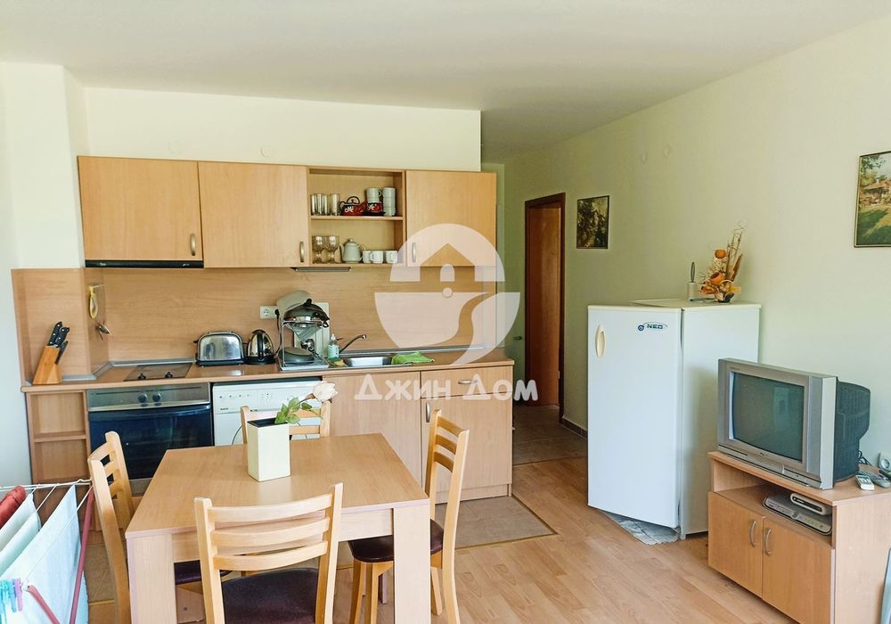 Продава се Двустаен апартамент в Свети Влас - 66 кв.м за 1357 €/кв.м - Снимка #3