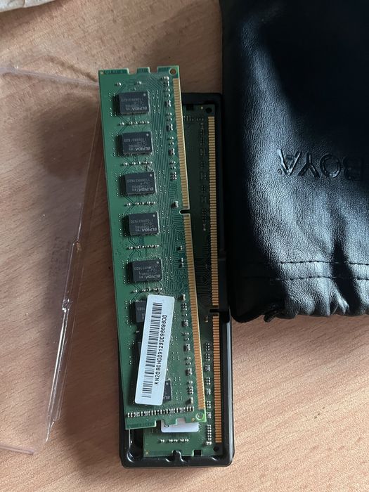ОЗУ DDR3 1333 частота 2gb каждая