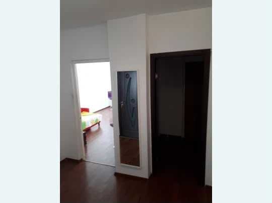 Vand apartament 4 camere