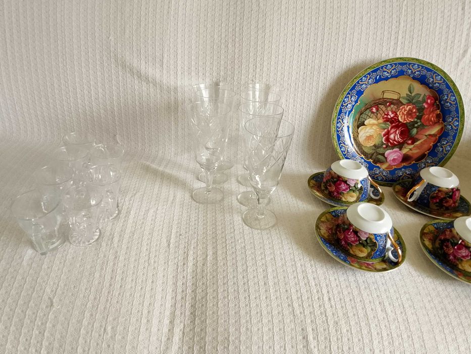 Чаши ,гювечета ,менчета ,джезвета ,хаванчета