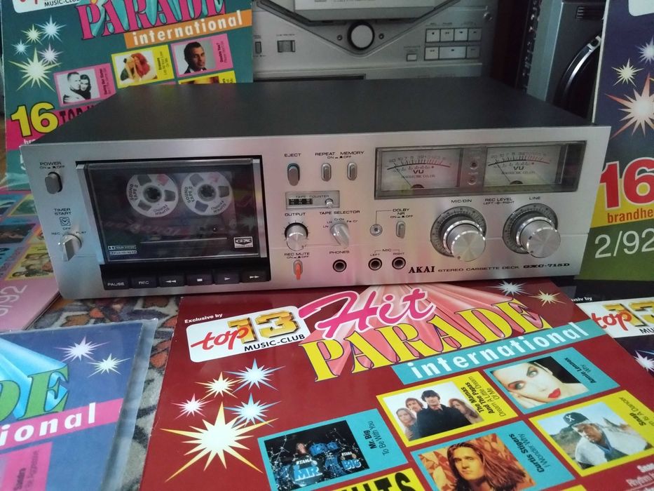AKAI GXC-715D  2-head 2-motor Argintiu cassette deck