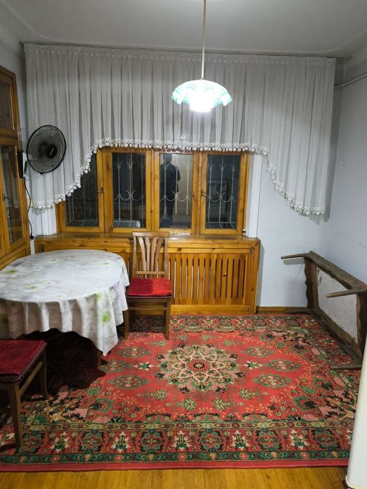 Сдаётся 5-комнатная квартира в Чиланзаре рядом с метро