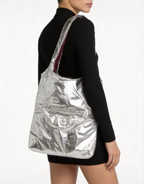 В наличии! Косметички Dior