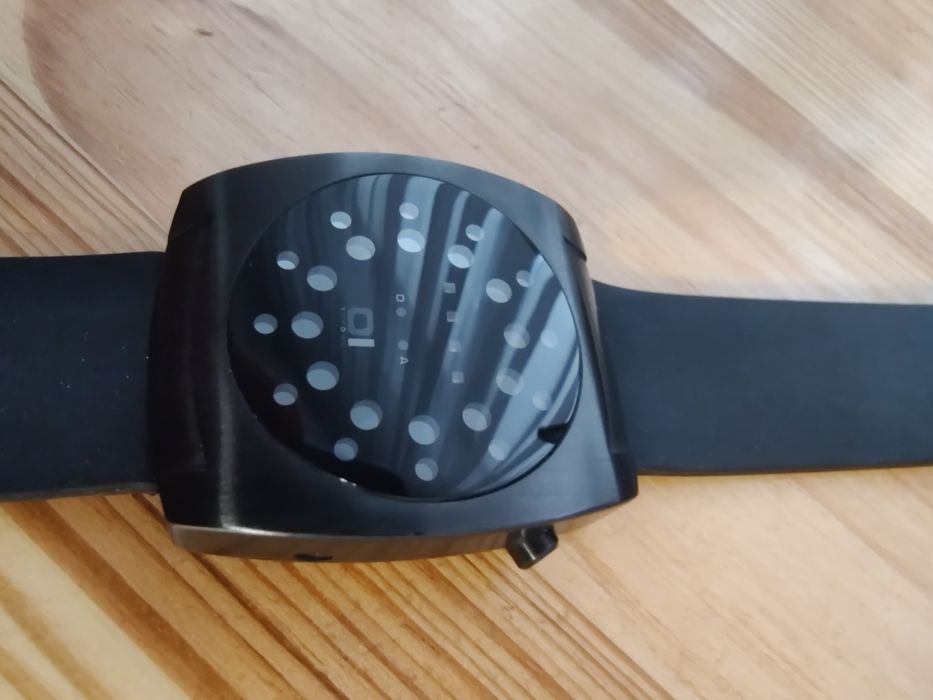 Ceas binar 01 The One Lightmare