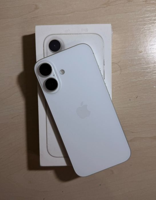 Продам Iphone 16