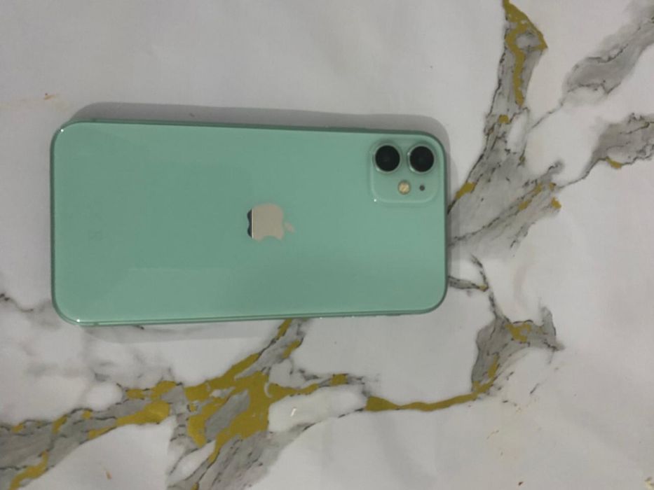 Продам айфон 11 саудасы бар