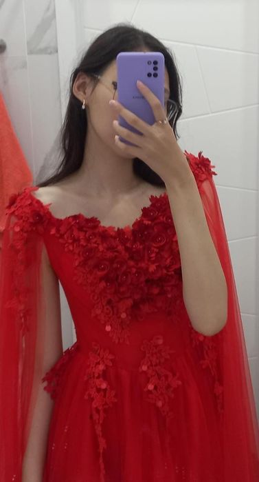 Продам вечернее платье