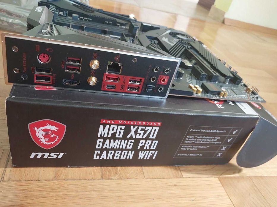AMD Ryzen 9 5900X + MSI X570 Gaming Pro Carbon Wi-Fi