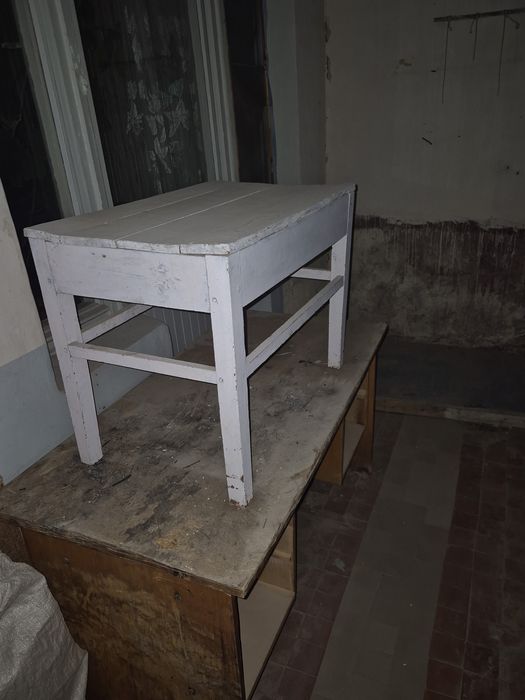 Мебель,столы,стулья