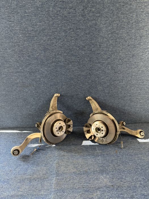 BMW G30 G31 G11 G12 XDrive Fuzeta fata dreapta stanga