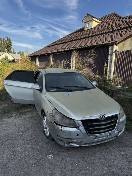 Продам Dong feng S30