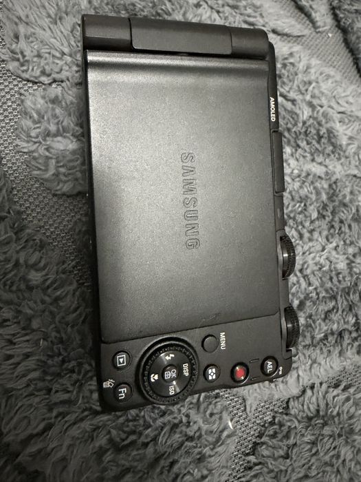 Продам камеру SAMSUNG
