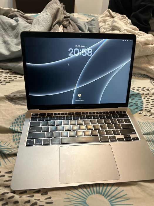 Макбук эйр 13 М1