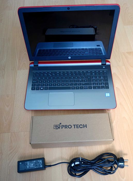 HP 15.6'' FullHD Core I5, 16GB RAM, SSD 240GB, HD520 1GB, baterie noua