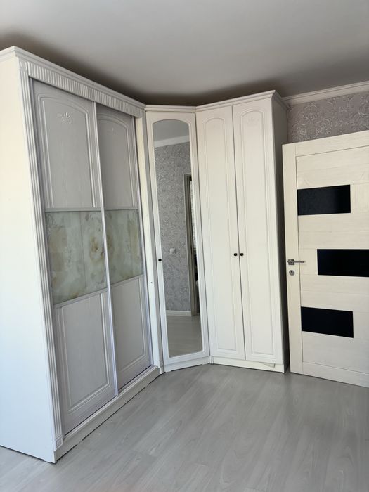 3 комн. квартира в 11 мкр-не