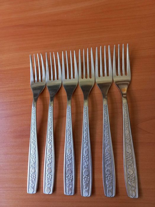 Руски прибори модел Виноград