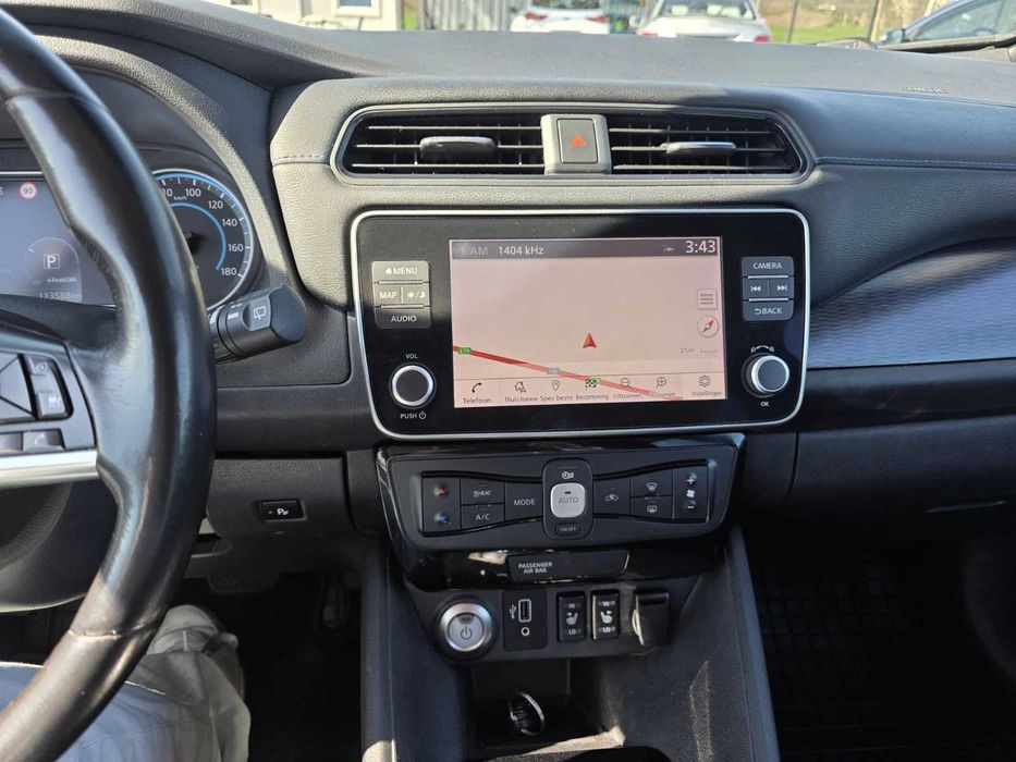 Nissan Leaf с Термопомпа, 360* камери, защити,100% бат.като новa