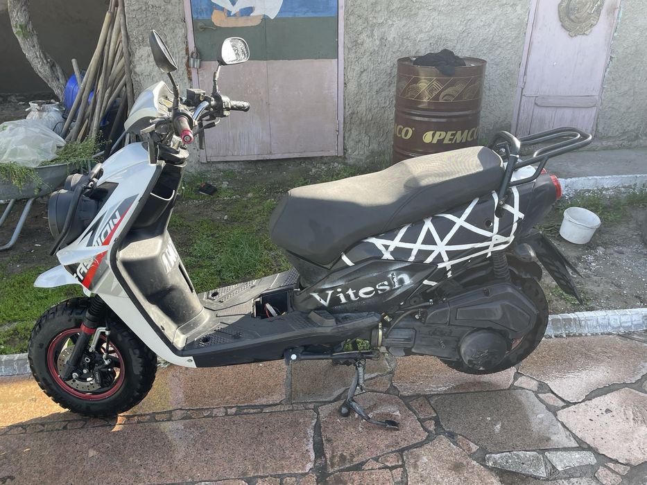 Продам мопед бумер