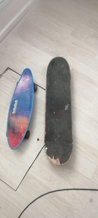Продаётся скейт синий чёрный