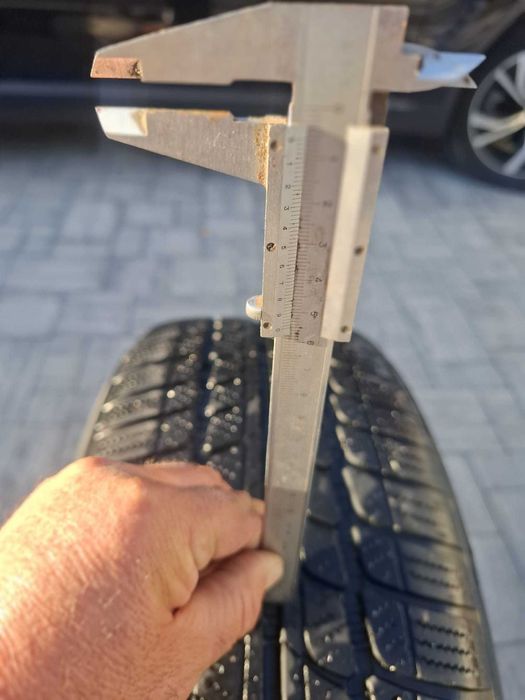 Jante BMW cu anvelope 225 60 17
