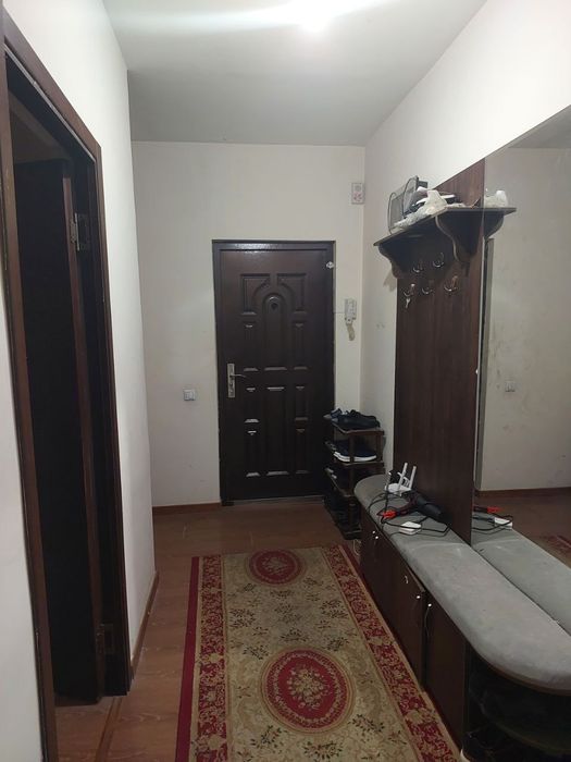 CHOSHTEPA 2 xona sotiladi 1 etaj arzon narxda kelishamiz