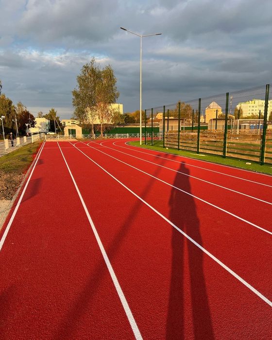 Покрытие для спорт площадки резиновое крошки бесшовные беговые дорожки