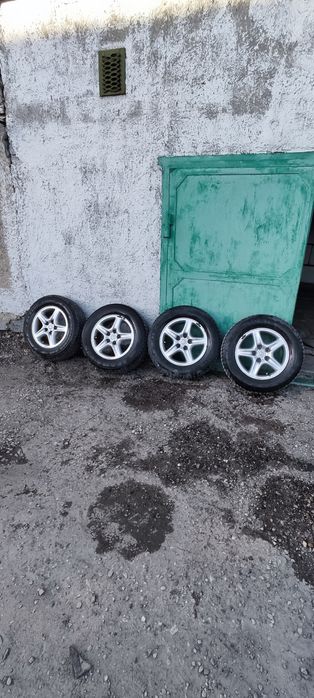 Продам шины вместе с дисками в сборе