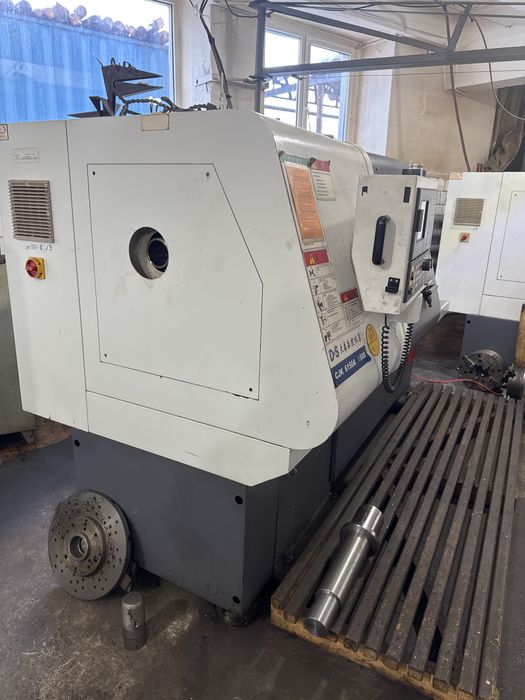 Токарный станок с ЧПУ