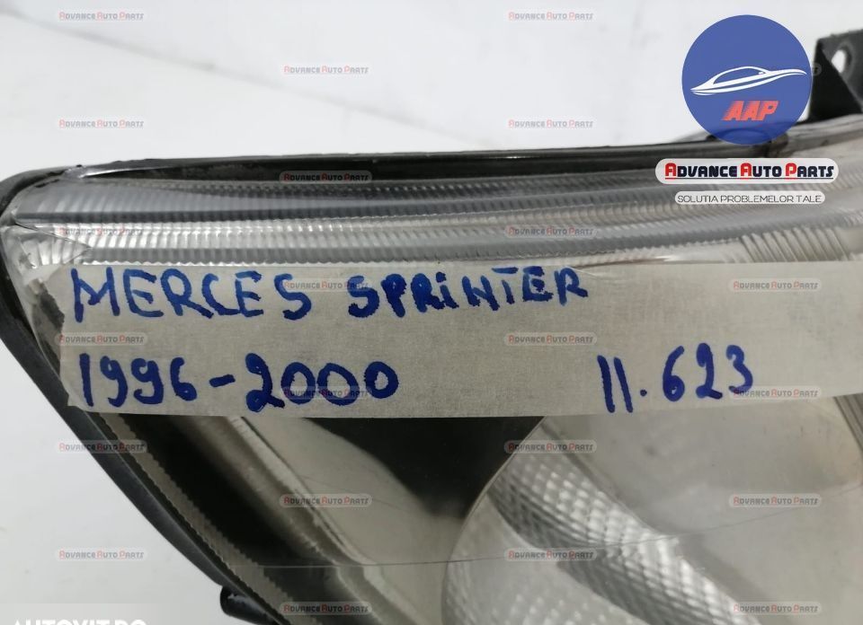 Far dreapta cu halogen originala Mercedes-Benz  Sprinter  1 903 [1995
