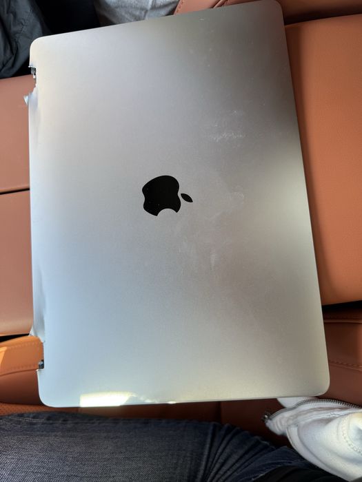 Macbook Air на запчасти