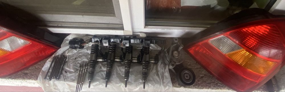 Vand injectoare si alte piese