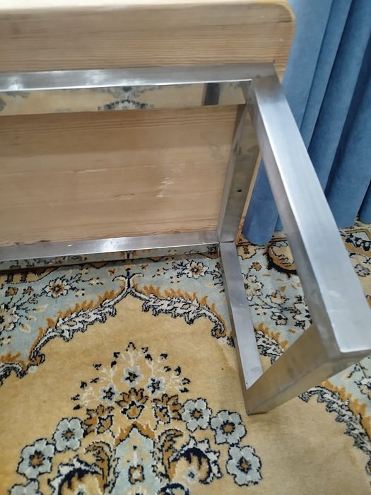 Стол 60*80 деревянный низкий