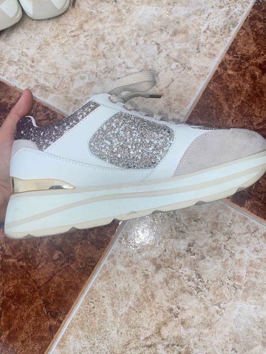 Високи маратонки