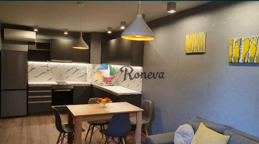 Двустаен луксозен с паркомясто к.к.Св.Св.Константин и Елена!