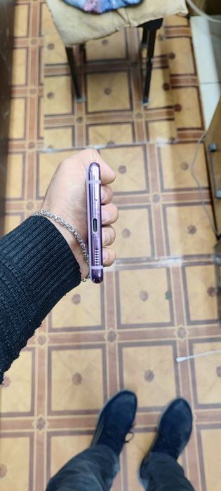 Samsung galaxy s20se. 6/128 орегинал. Ветнам...