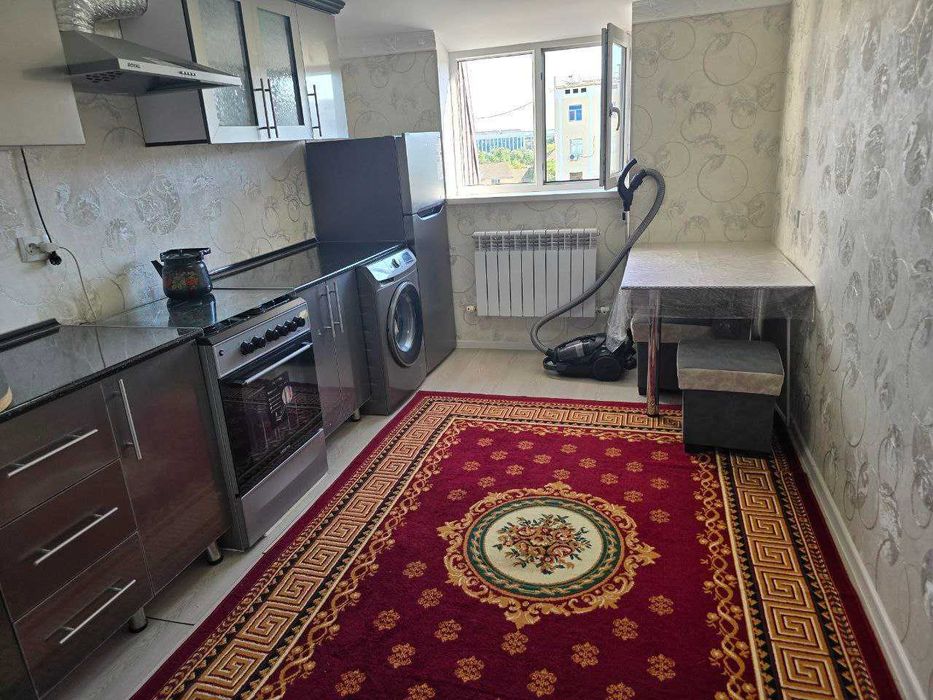 Квартира сотилади