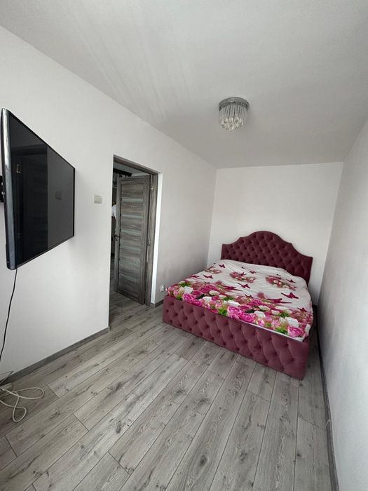 Inchiriez apartament