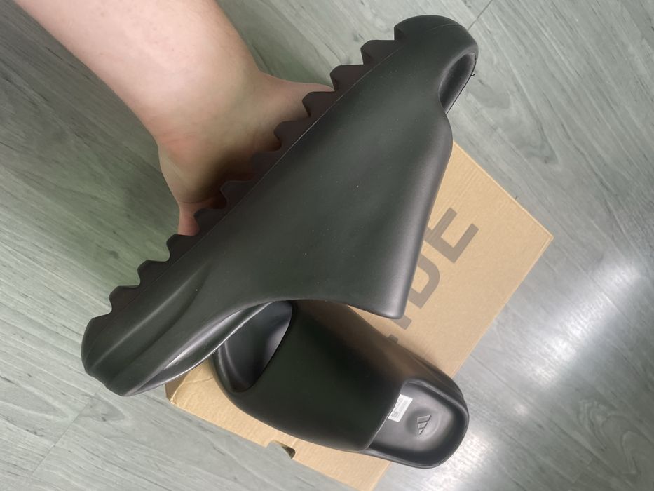 Yeezy Slides Negru