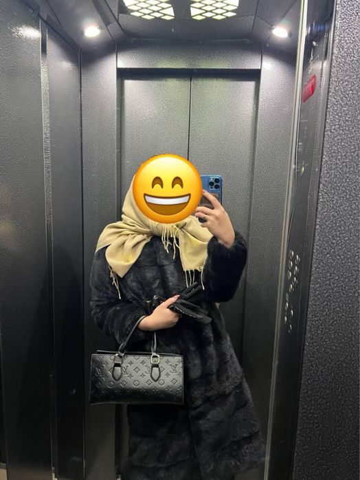 Продам норковую шубку