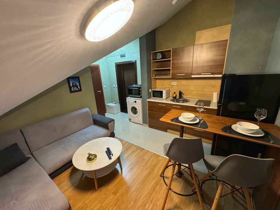 Дава се под наем Двустаен апартамент в Банско - 31 кв.м за 61.2 € - Снимка #2