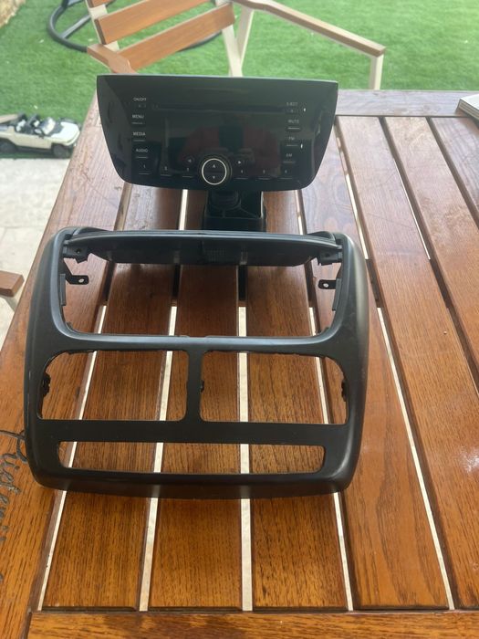 Casetofon (radio cd )  opel combo 2019